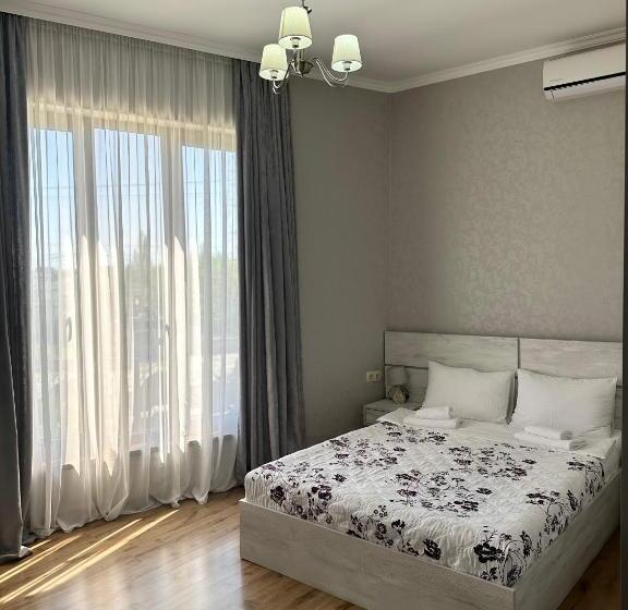 اتاق لوکس, Flamingo