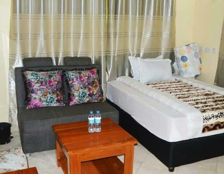 디럭스 룸, Fq Hotel Mbeya