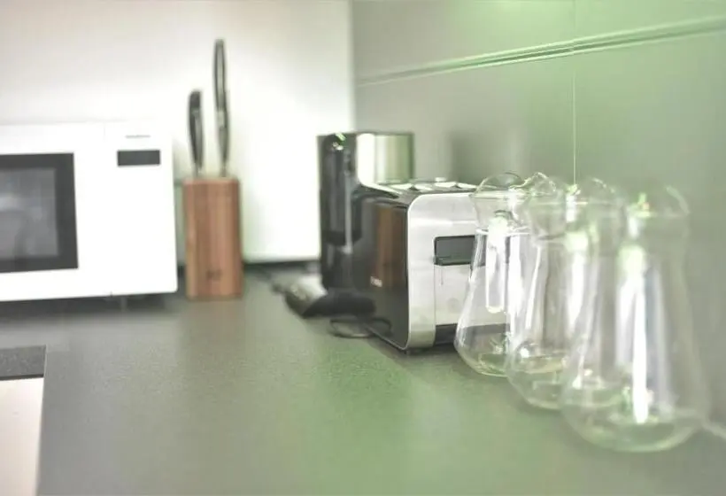 اتاق استاندارد یک نفره, Nuuk City Hostel