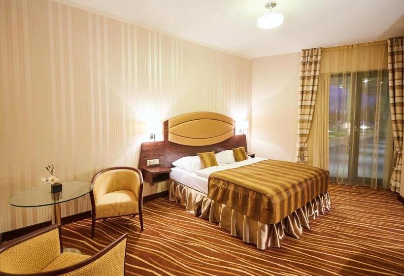 חדר דלוקס, Casino&hotel Admiral Alžbětín