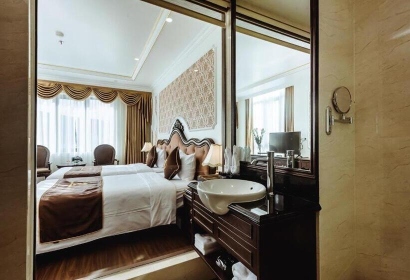 اتاق سوپریور, Dragon Legend