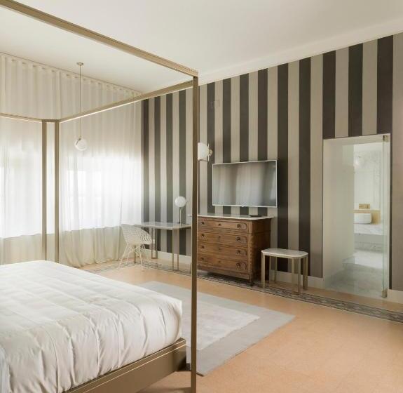 디럭스 주니어 스위트, Villa Corallo