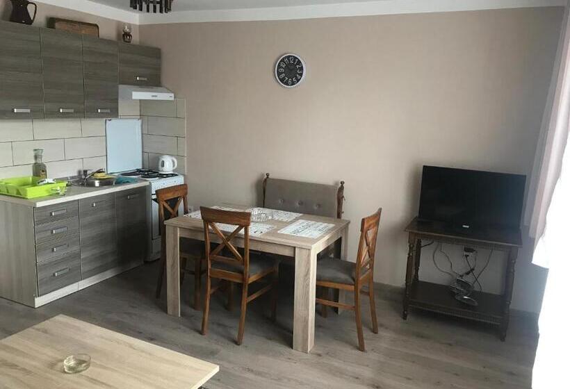 سوییت خانوادگی, Ski Kuca Pale