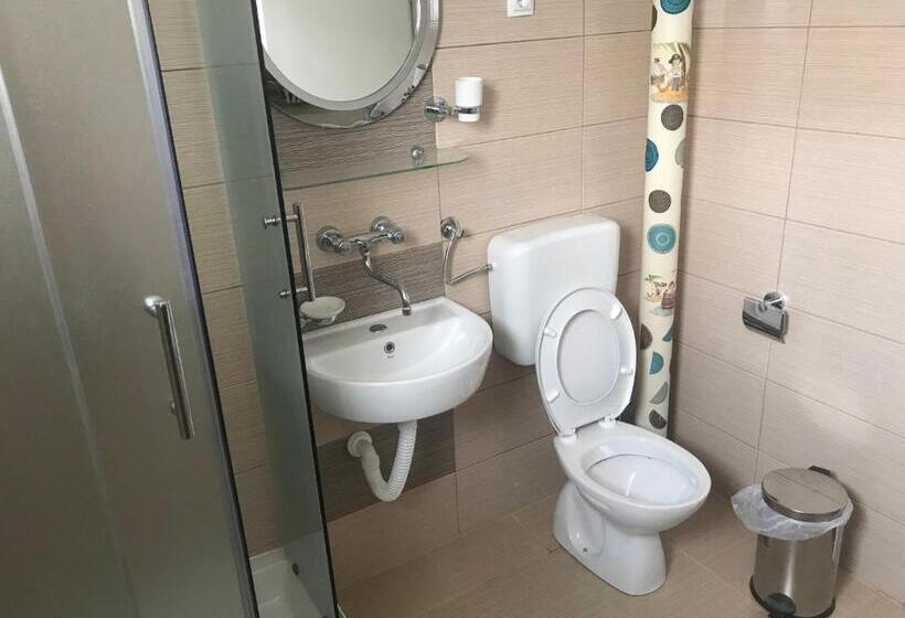 سوییت, Ski Kuca Pale