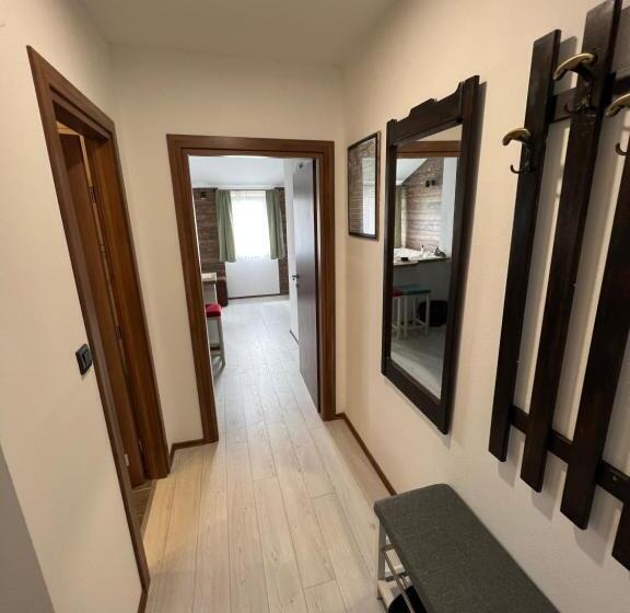 آپارتمان 1 خوابه, Ski Kuca Pale