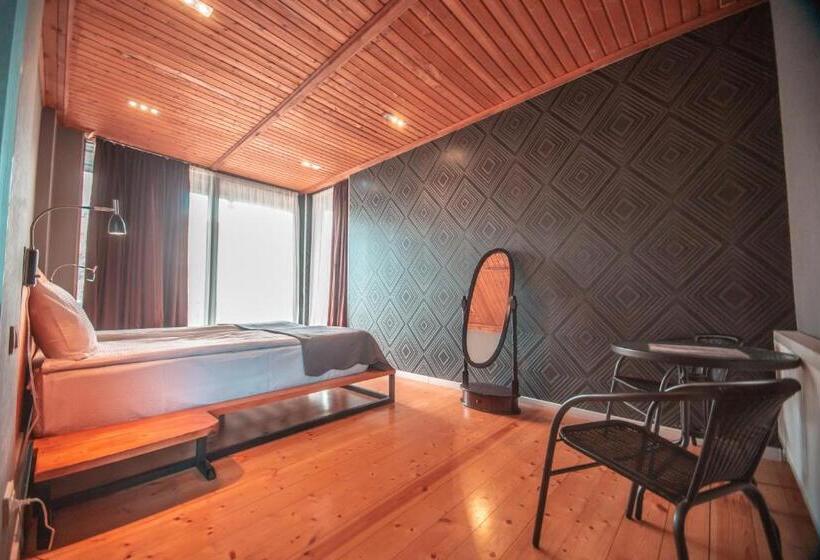 Deluxe Room Mountain View, Vache