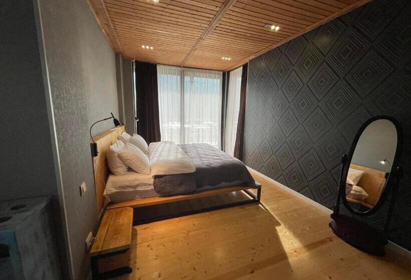 Deluxe Room Mountain View, Vache