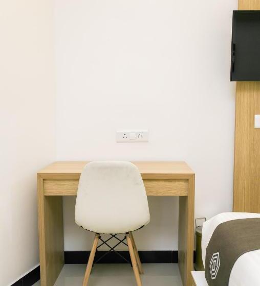 Номер Deluxe, Sapphire Club Metro