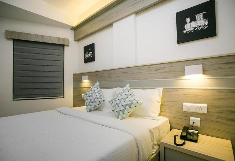 Номер Deluxe, Sapphire Club Metro