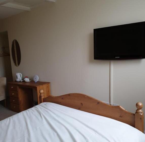 غرفة أساسية, The Old Red Lion