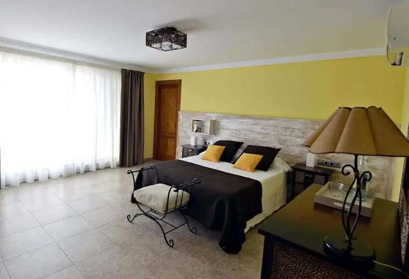 テラス付スイート, Cal Roig Hotel Rural