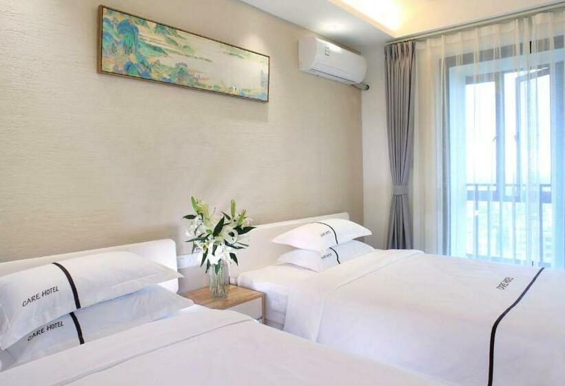 اتاق لوکس, Care Residential