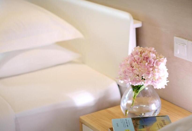 اتاق سوپریور, Care Residential