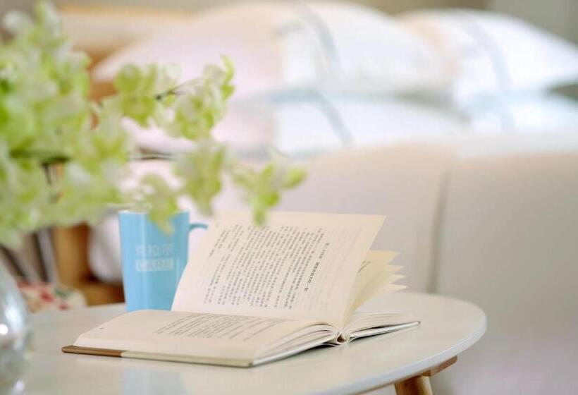 اتاق استاندارد با تخت دو نفره بزرگ, Care Residential