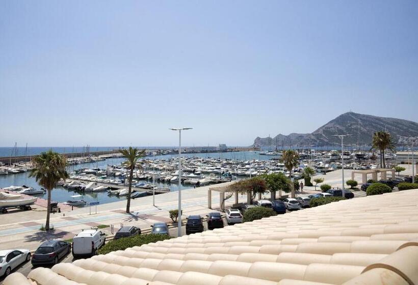 جناح سوبيريور مطل علي البحر, Ocean Lounge