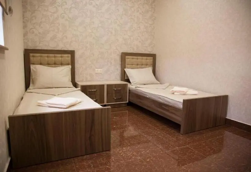 اتاق اکونومی, Liko Hostel