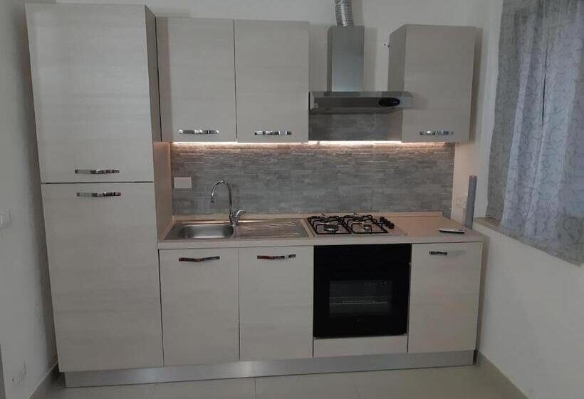 １ベッドルームアパートメント, Lutri Home