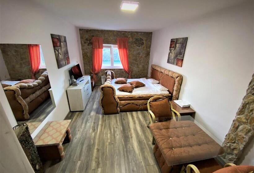 اتاق استاندارد با چشمانداز کوهستان, Bali Mountain Resort Montenegro