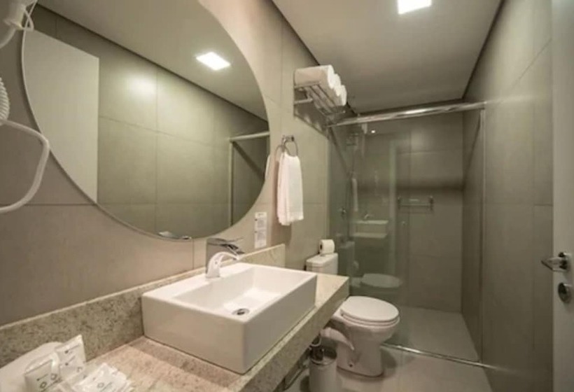 デラックスルーム, Laghetto Estação