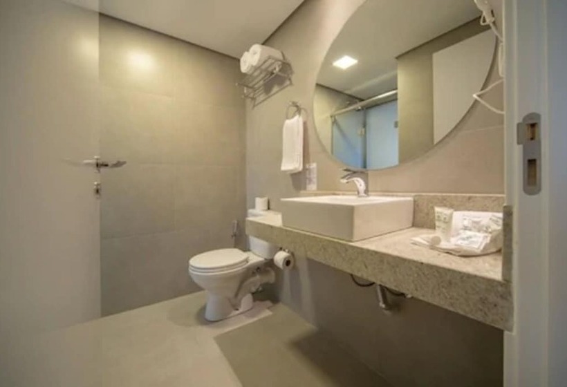 デラックスルーム, Laghetto Estação