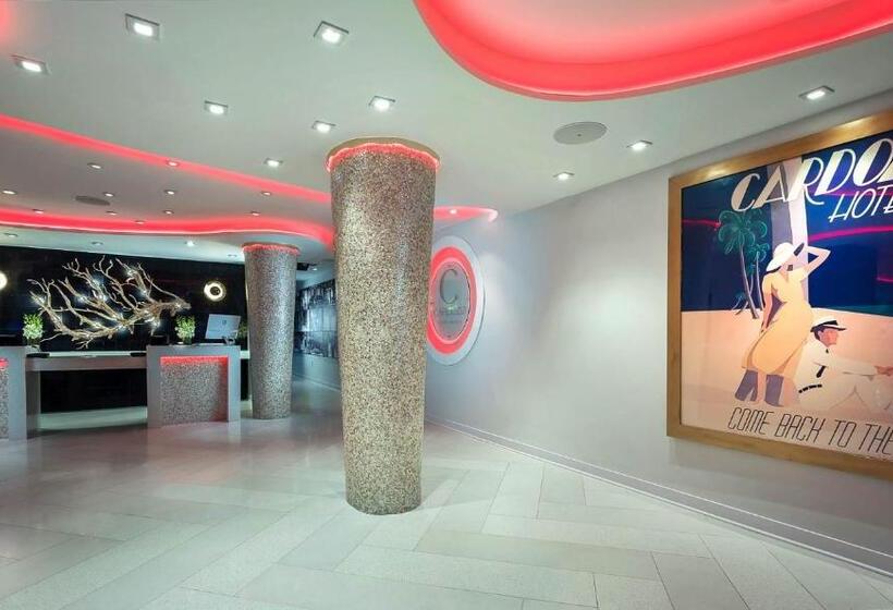 חדר סטנדרט פנימי, Cardozo