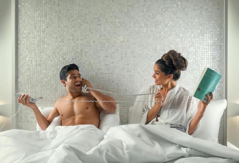 חדר סטנדרט פנימי, Cardozo