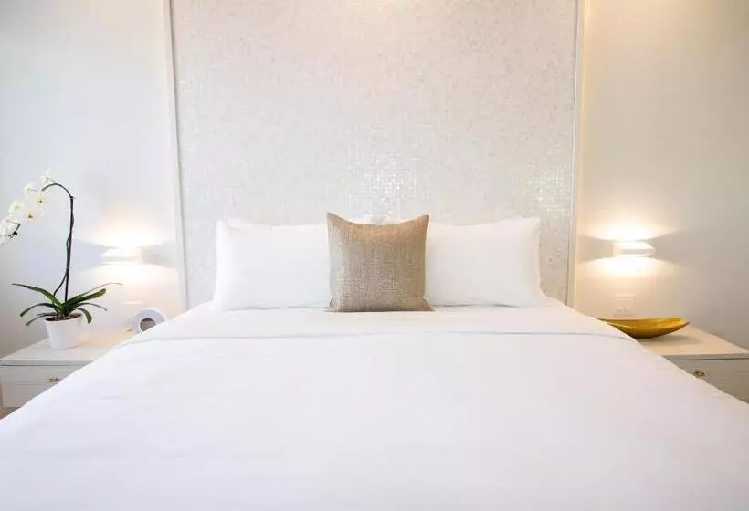 اتاق استاندارد, Cardozo