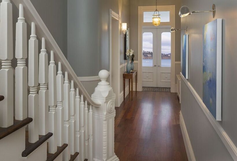 جناح, Casa Madrona Hotel And Spa