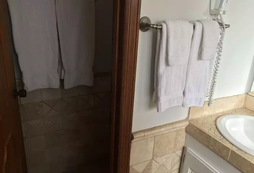 اتاق استاندارد, Catalina Island Seacrest Inn