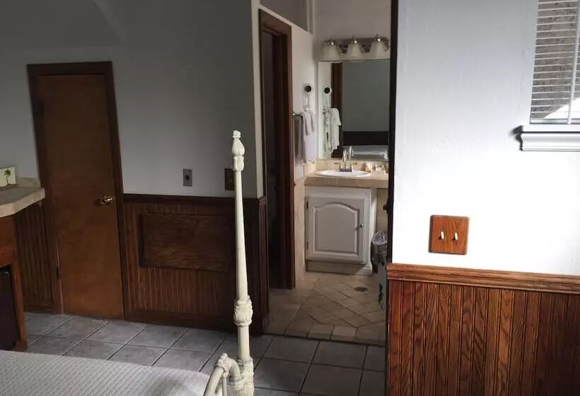 اتاق استاندارد, Catalina Island Seacrest Inn