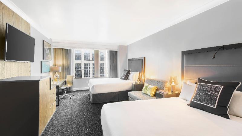 带特大床的标准间, Hilton Motif Seattle