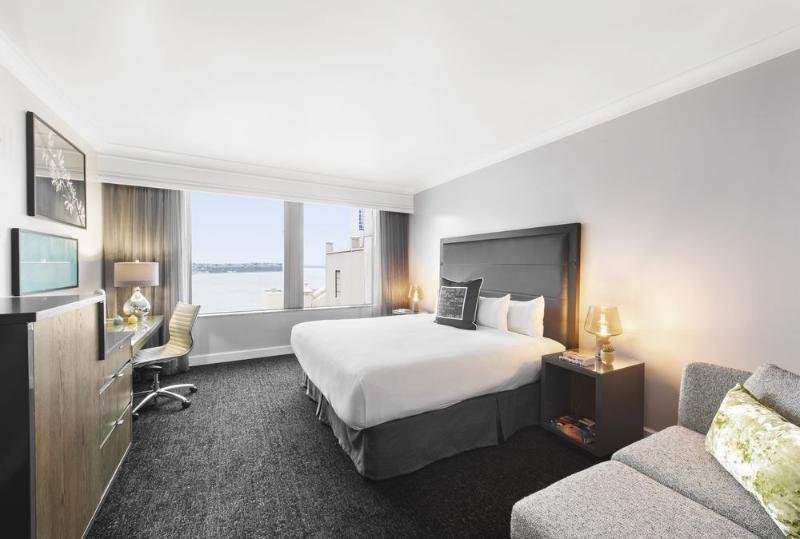 带大床的标准间, Hilton Motif Seattle