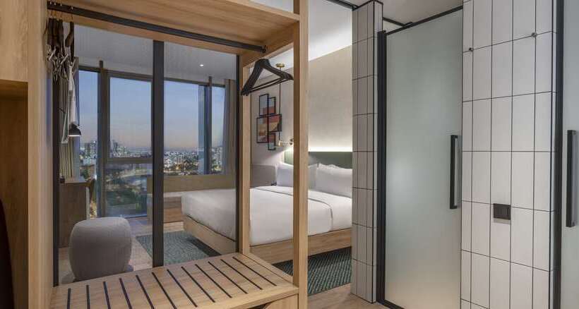 带大床的标准间, Hilton Motif Seattle