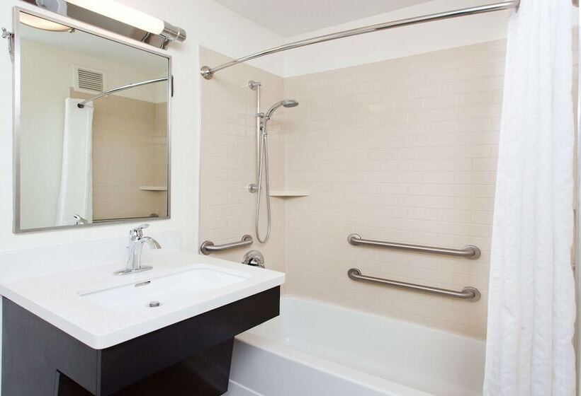 Люкс Адаптированный для Инвалидов, Sonesta Simply Suites Dallas Las Colinas