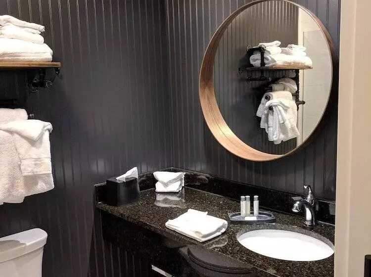 اتاق استاندارد با 2 تخت دوبل, The Century House, Ascend Hotel Collection