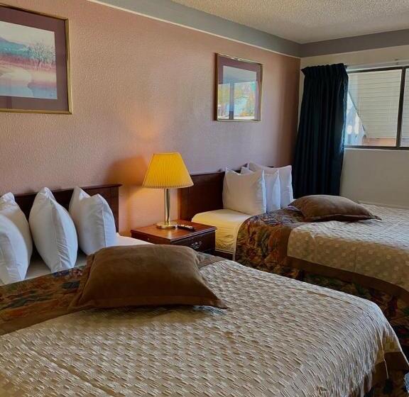 غرفة قياسية, Value Lodge Inn