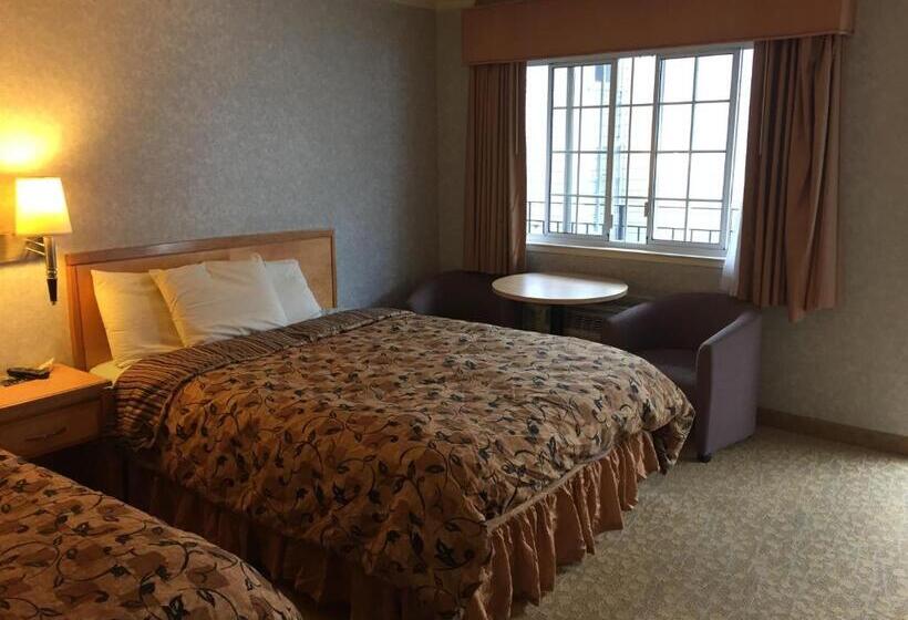 غرفة قياسية, Castle Inn