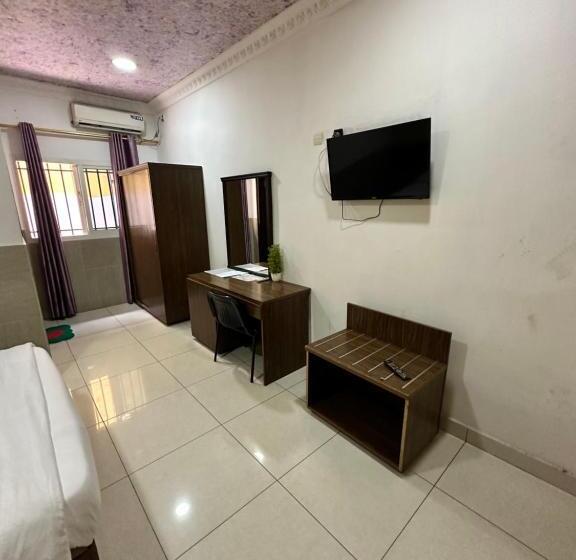 اتاق لوکس, Brazza