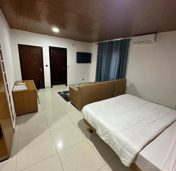 سوییت خانوادگی, Brazza