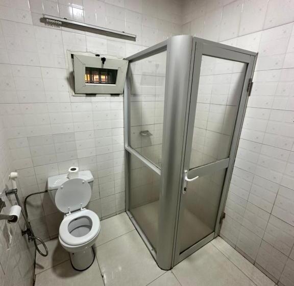 سوییت خانوادگی, Brazza