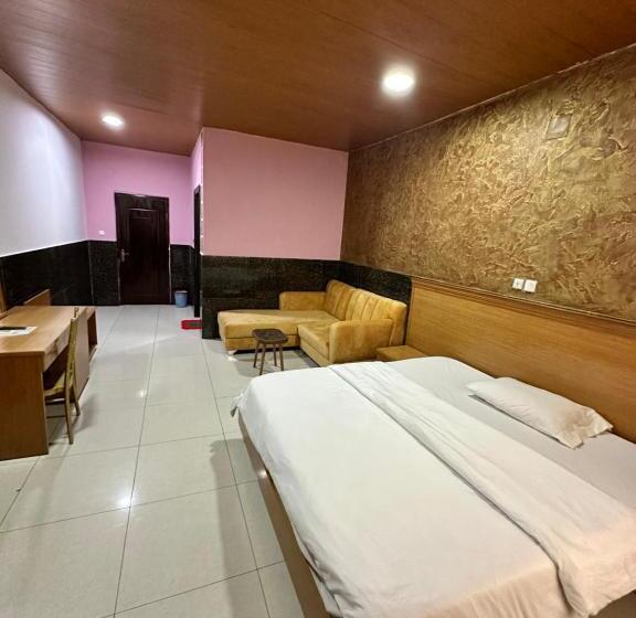 سوییت خانوادگی, Brazza