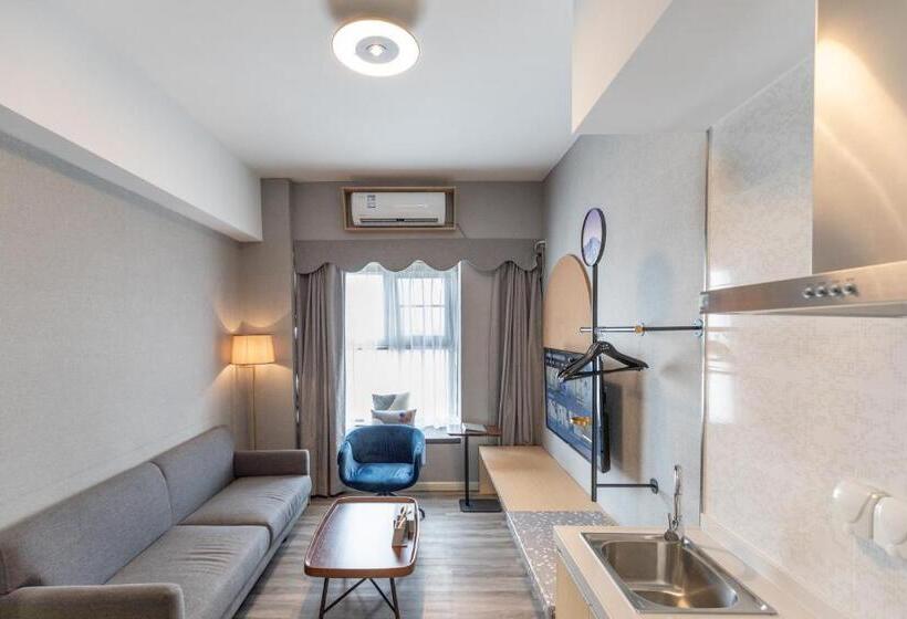 סוויטה דלוקס, Imin