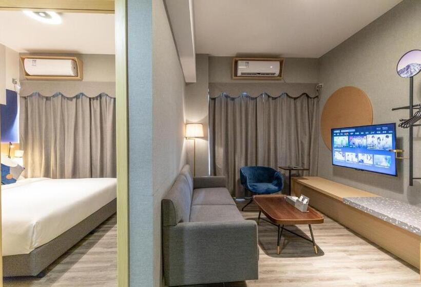 סוויטה דלוקס, Imin