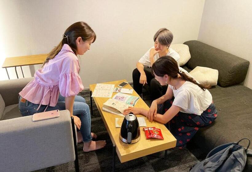 디럭스 룸, Resi Stay Mayu Grace