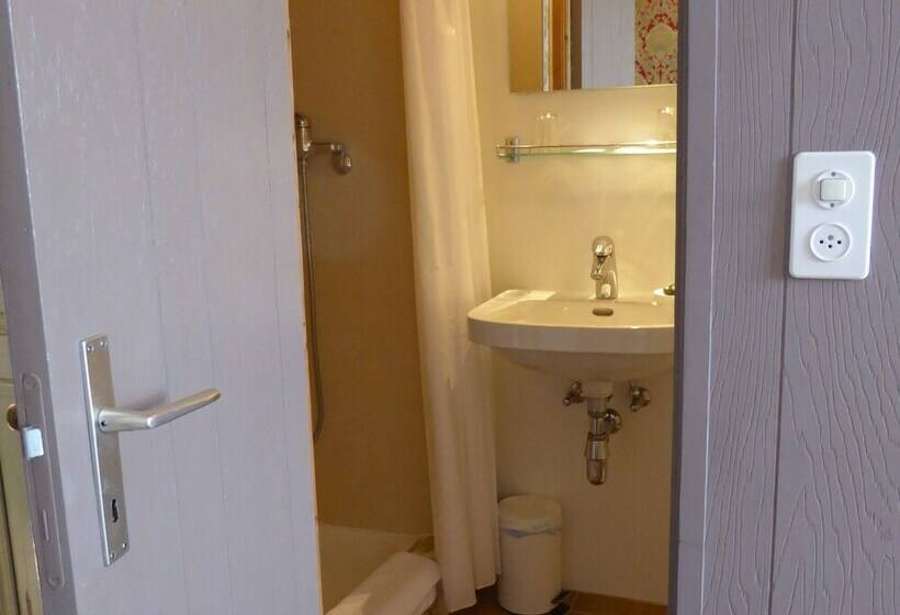 스탠다드 룸, Au Vieux Manoir