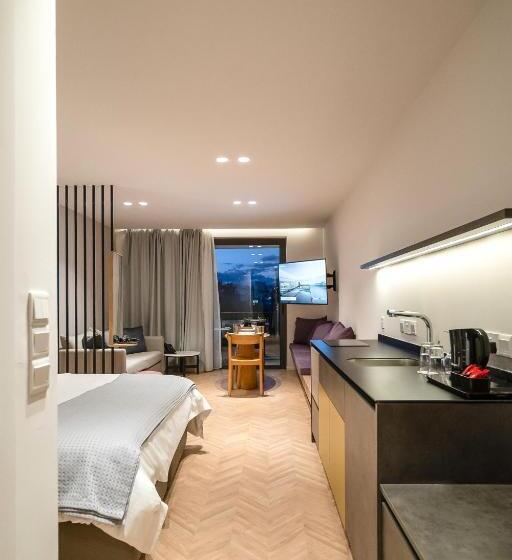 豪华套房, Alinea Suites Limassol Center