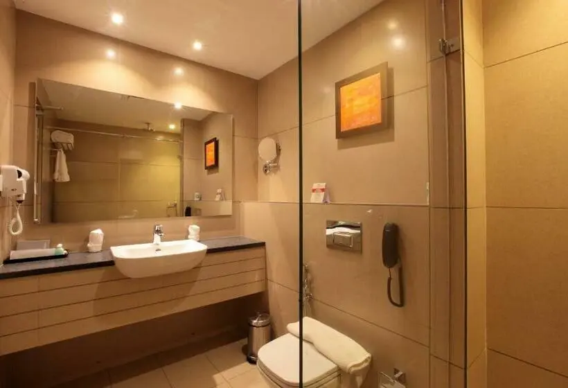Deluxe-huone, Archana