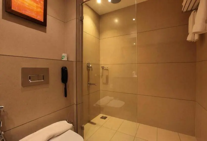 Standard-huone, Archana