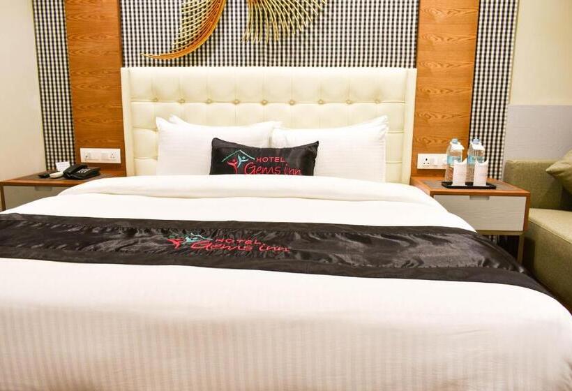 Superiorrum King Size Säng, Gems Inn