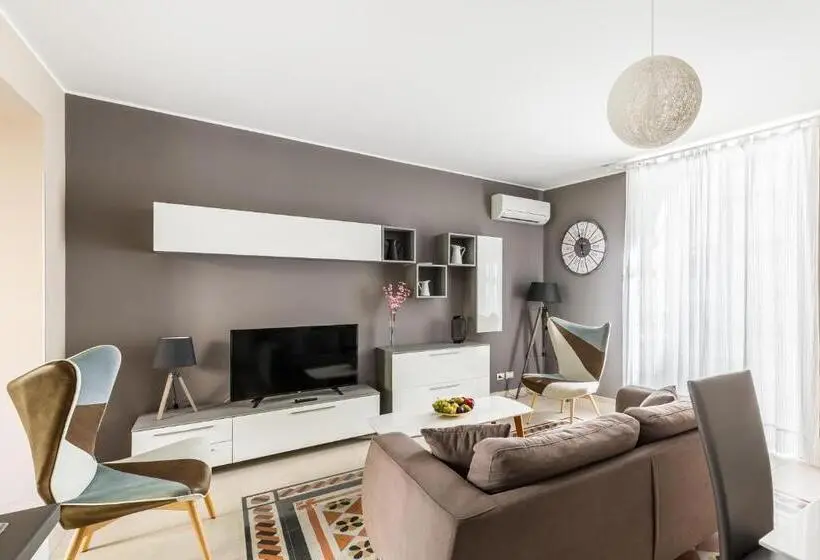 Huoneisto 2 Makuuhuonetta, Modica For Family Rooms And Apartments